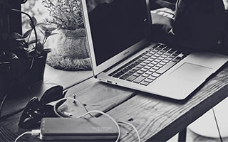 kaiyun体育app-中国高尔夫小将美巡赛首轮并列领先，高尔夫美巡赛中国选手