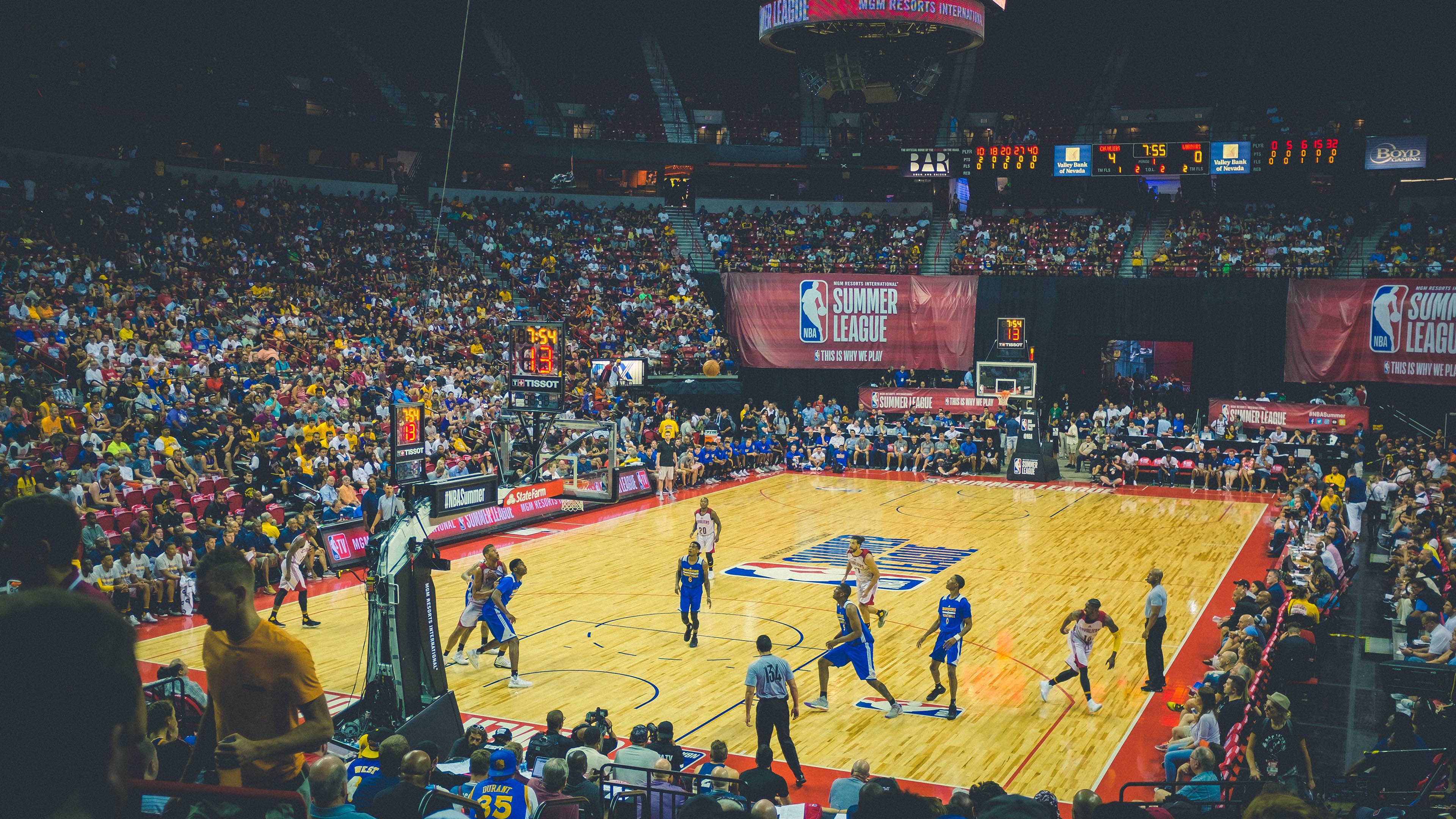 青少年“创意篮球场”场景设计竞赛激发年轻创意,特色篮球场设计